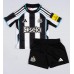 Dětský fotbalový dres Newcastle United Anthony Gordon #10 2025-26 Domácí Krátký Rukáv (+ trenýrky)